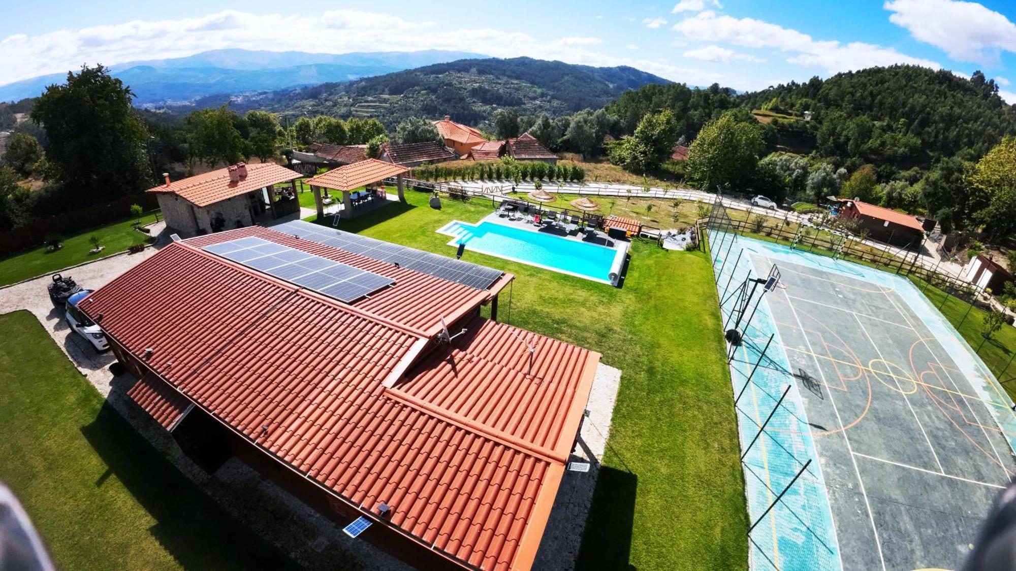 Villa Ramiro Celorico De Basto Exterior photo