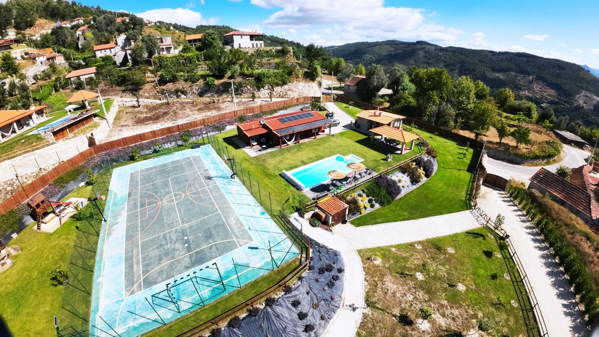 Villa Ramiro Celorico De Basto Exterior photo